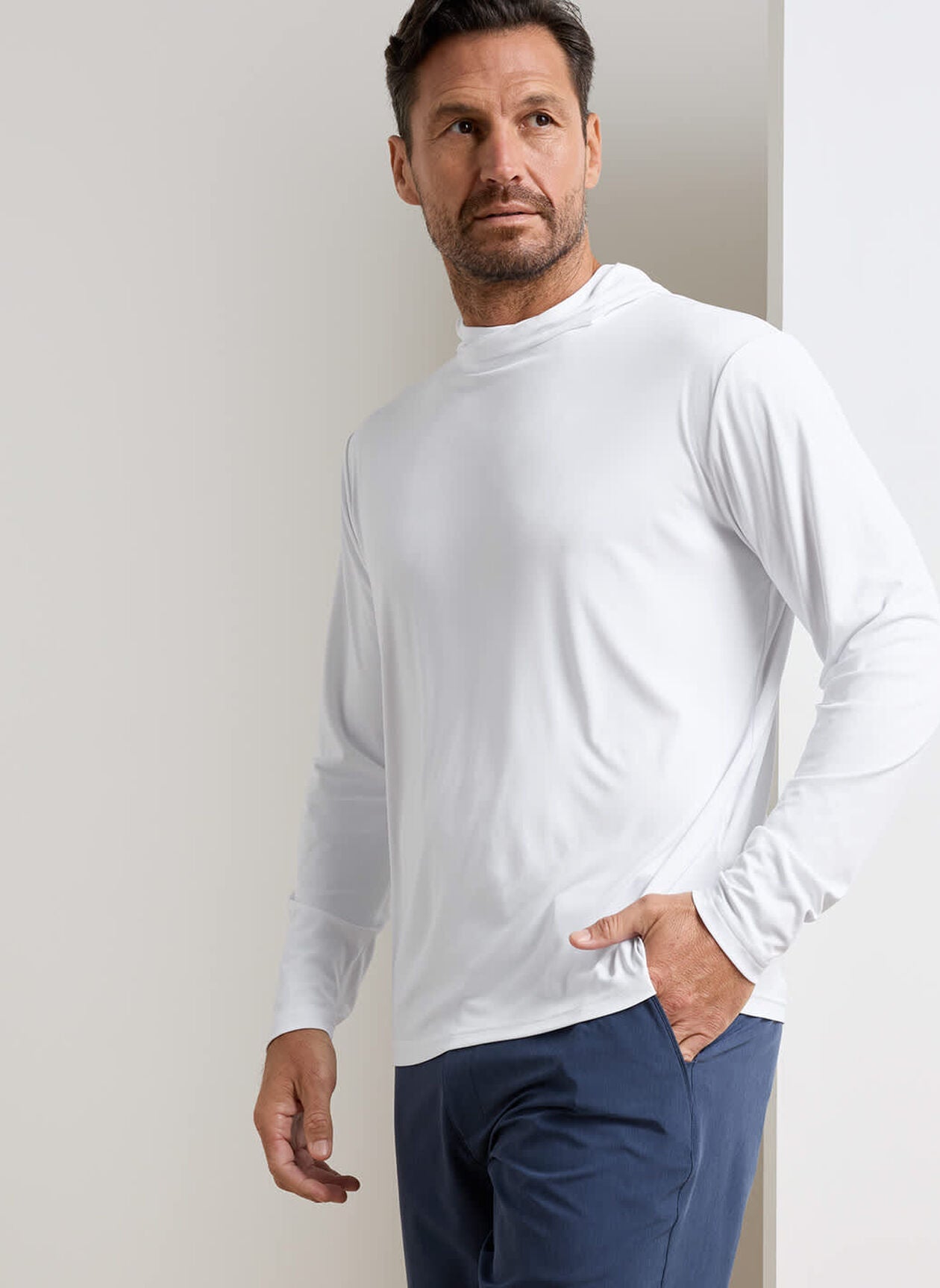 Featherweight Performance Sun Shirt Hoodie-WHITE